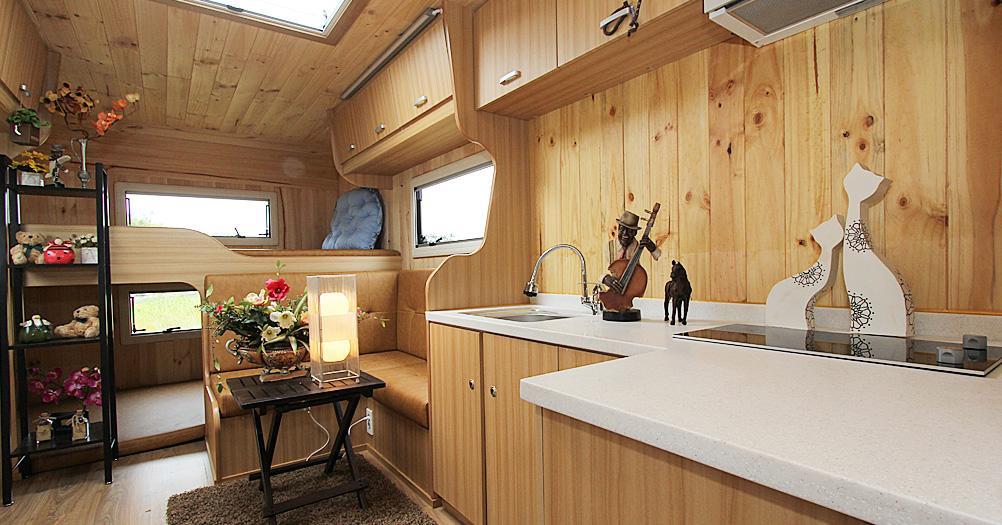 Siesta Caravan Гангнеунг Екстериор снимка