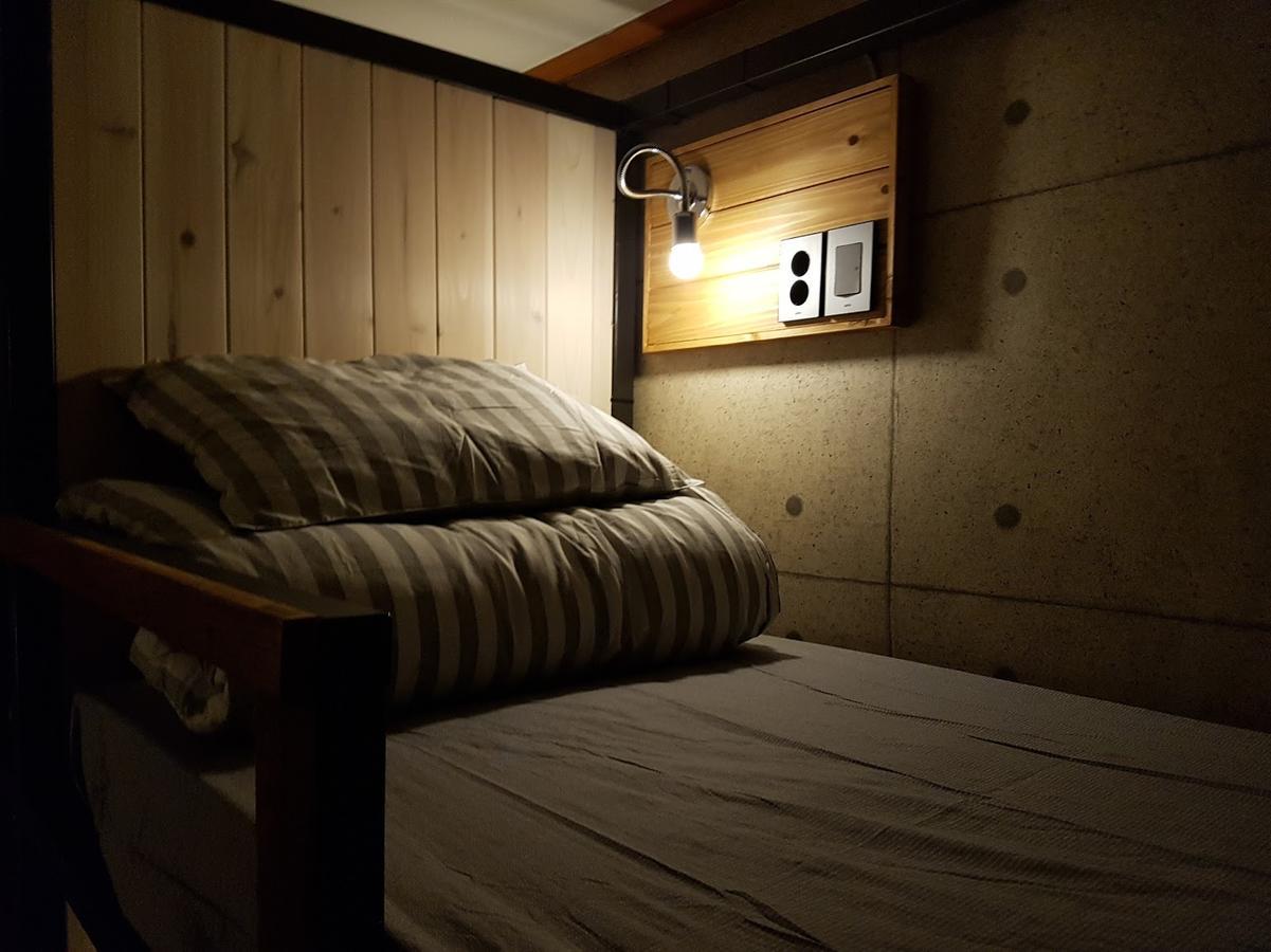 Siesta Caravan Гангнеунг Екстериор снимка