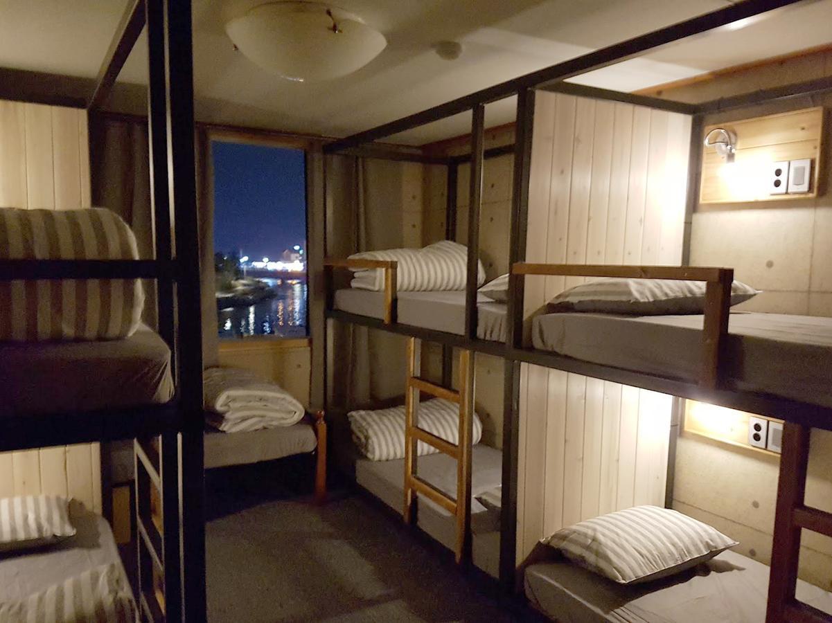 Siesta Caravan Гангнеунг Екстериор снимка